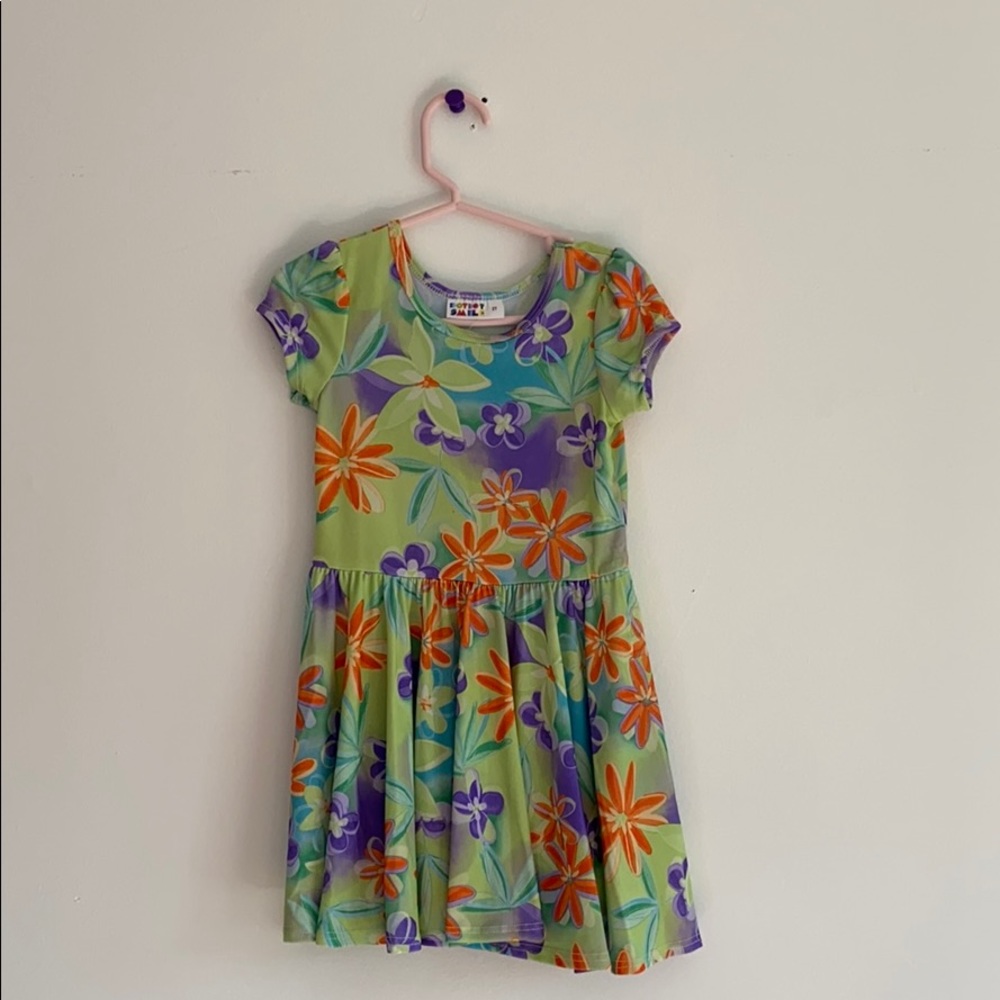 DotDotSmile twirl dress